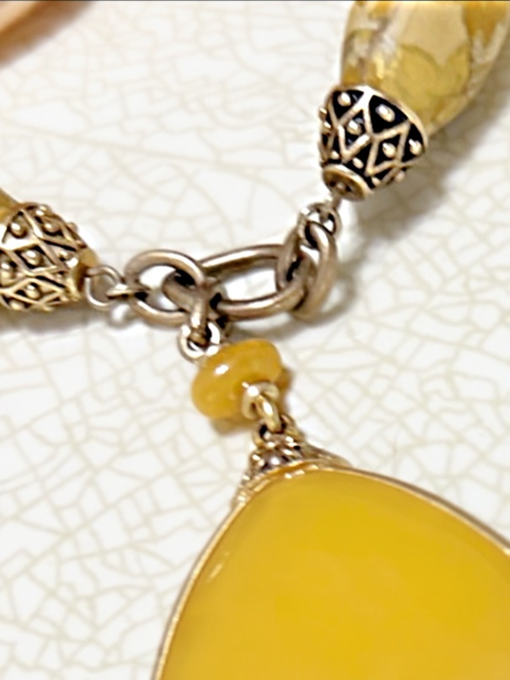 Vintage Monet Gold Tone Triangular Yellow Agate Pendant Necklace. - Picture 6 of 9